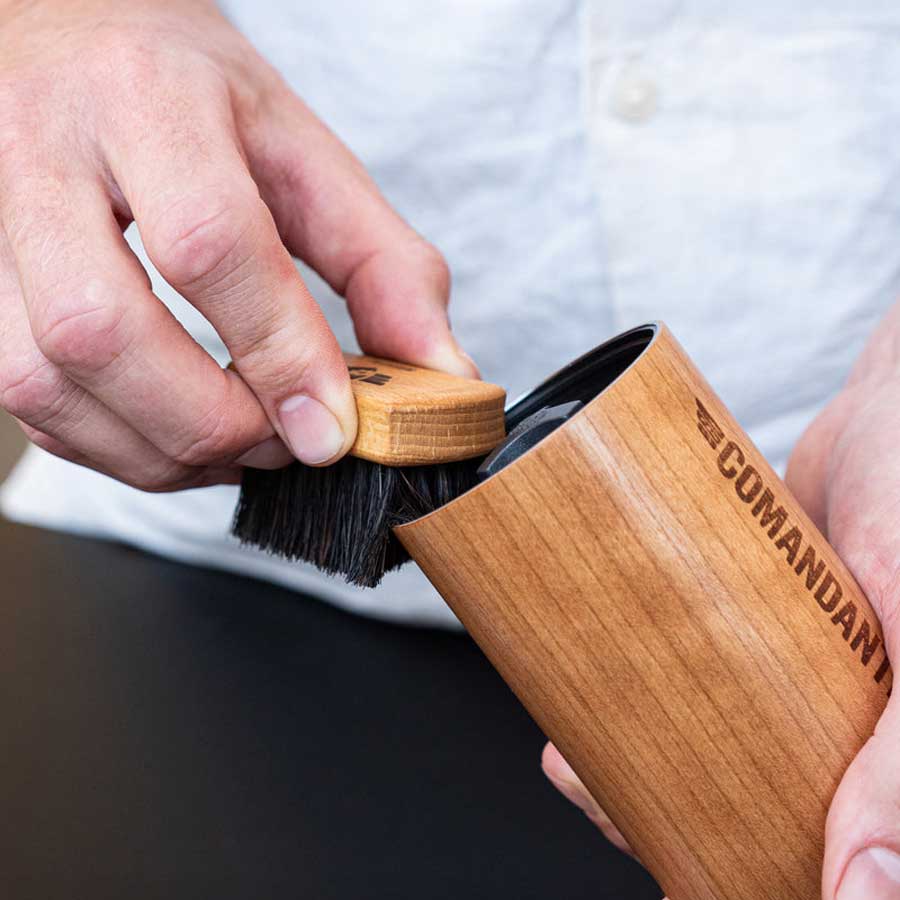 Comandante Brush #4 Beech